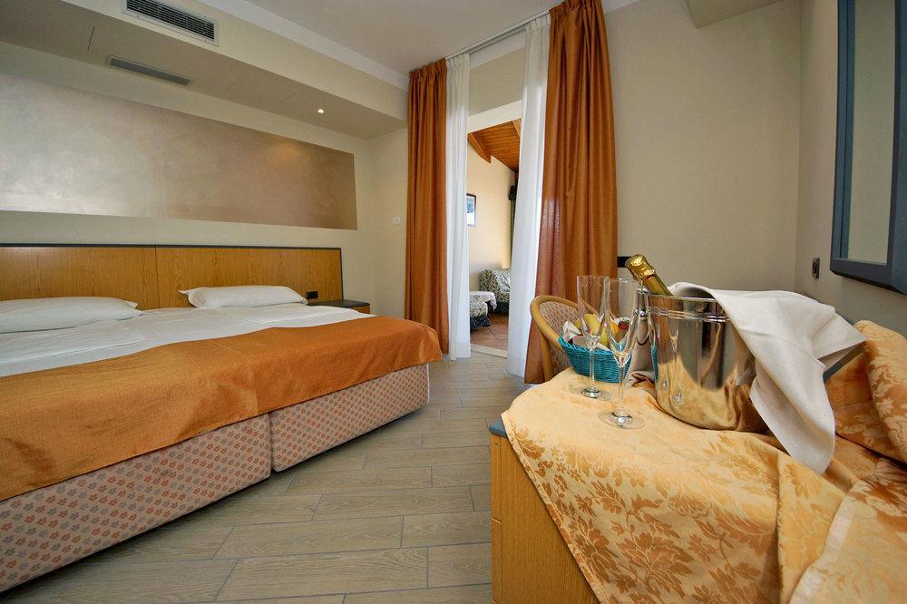 Park Zanzanu Hotel 4*